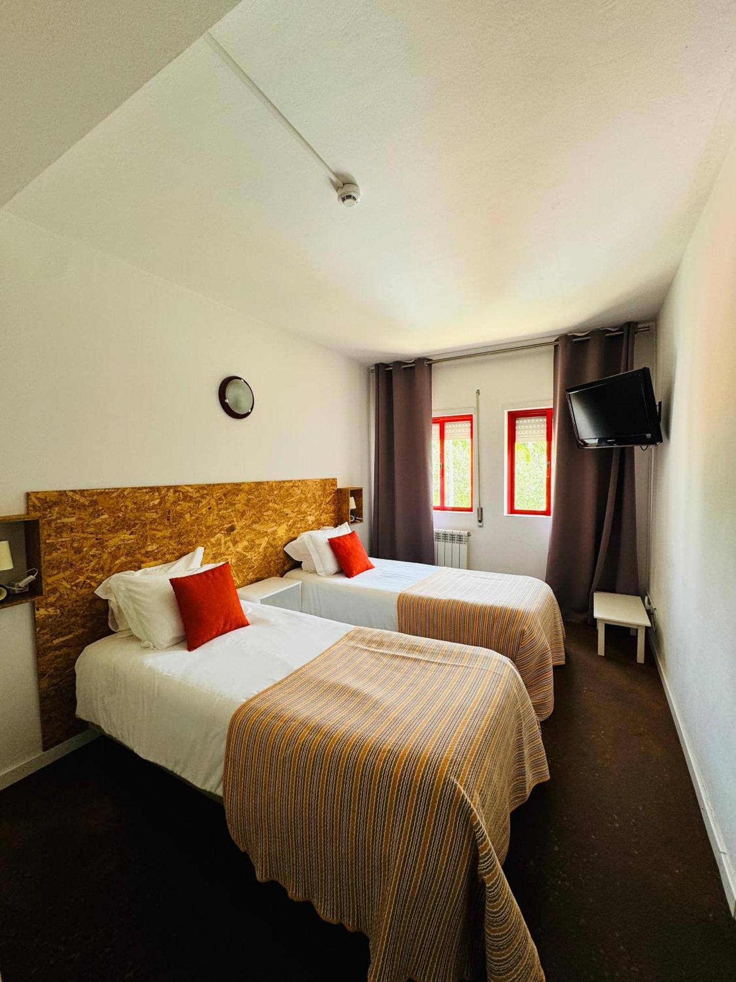 Nature & Beach Guest Rooms, Aldeamento Turistico Do Camarido Cristelo  Habitación foto