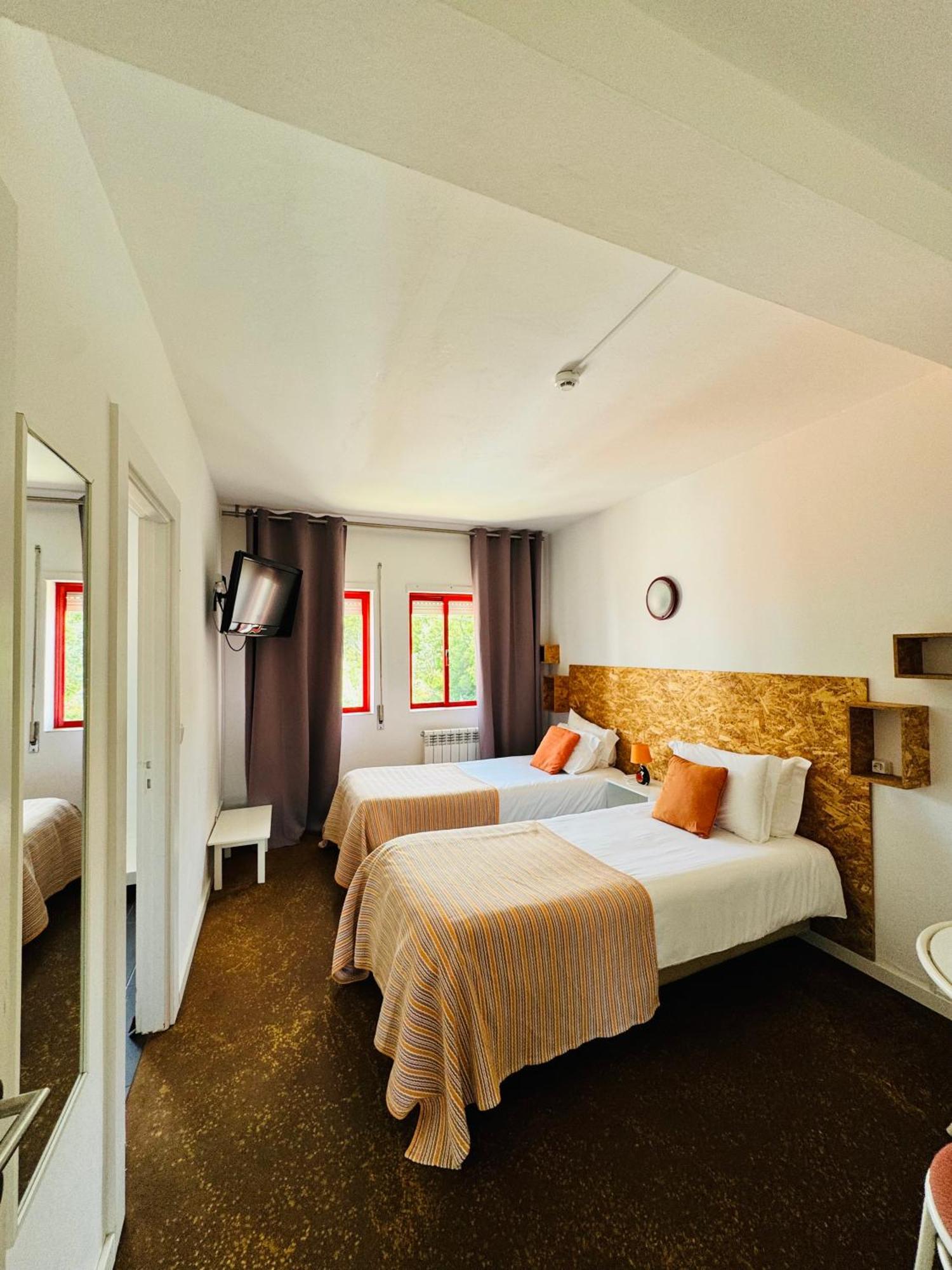 Nature & Beach Guest Rooms, Aldeamento Turistico Do Camarido Cristelo  Habitación foto