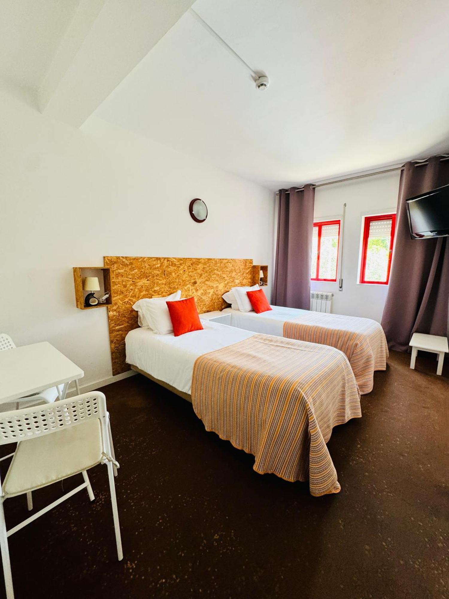 Nature & Beach Guest Rooms, Aldeamento Turistico Do Camarido Cristelo  Habitación foto
